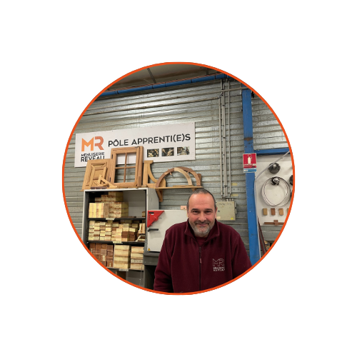 portrait photo de christophe Herbert animateur et formateur chez Menuiserie Reveau