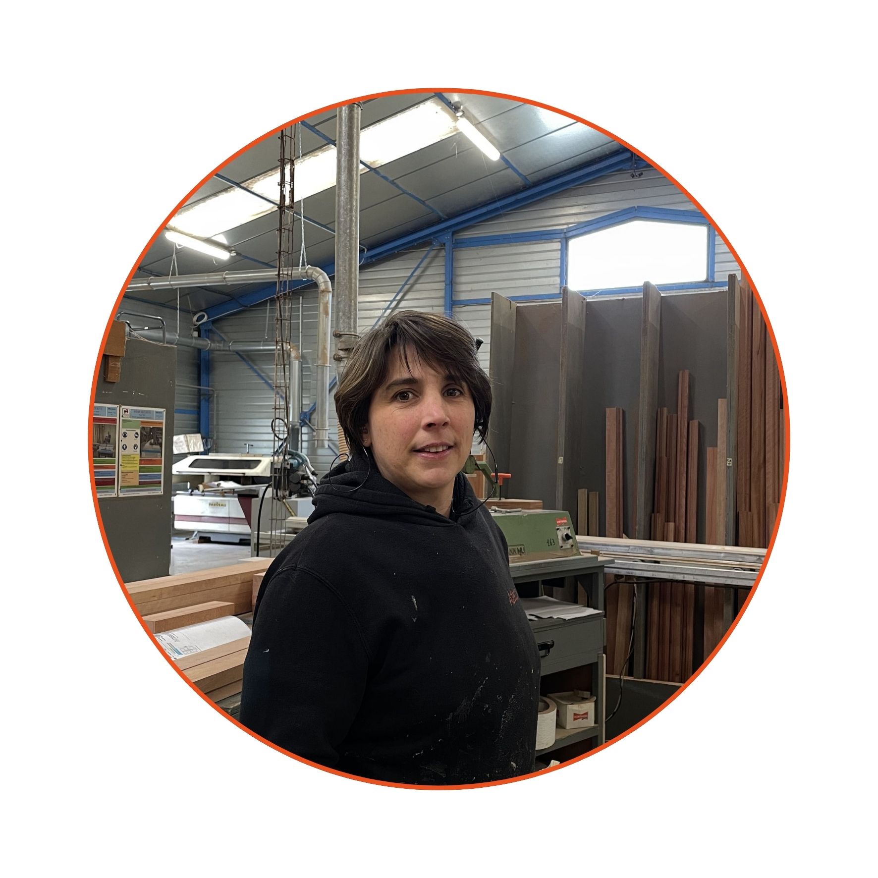 Portrait de Marie Guérin menuisière en reconversion professionnelle