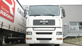 Il déchargeait les camions. Aujourd&rsquo;hui, il les conduit.